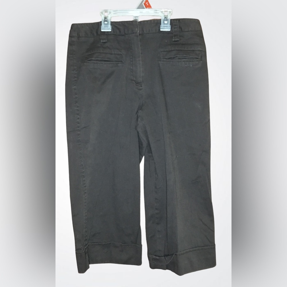 Womens size 8 capri pants